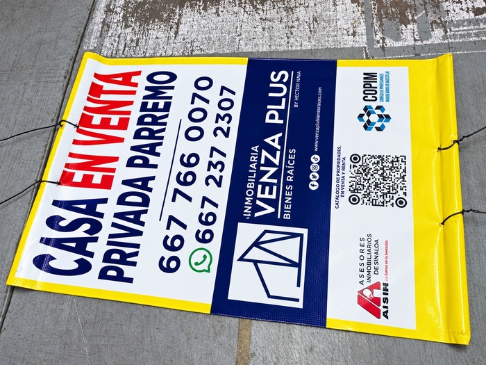Lona de casa en venta para inmobiliaria en Culiacán